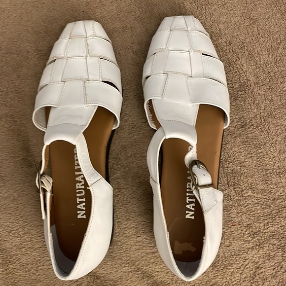 Naturalizer white woven leather sandals 9M - Picture 2 of 8